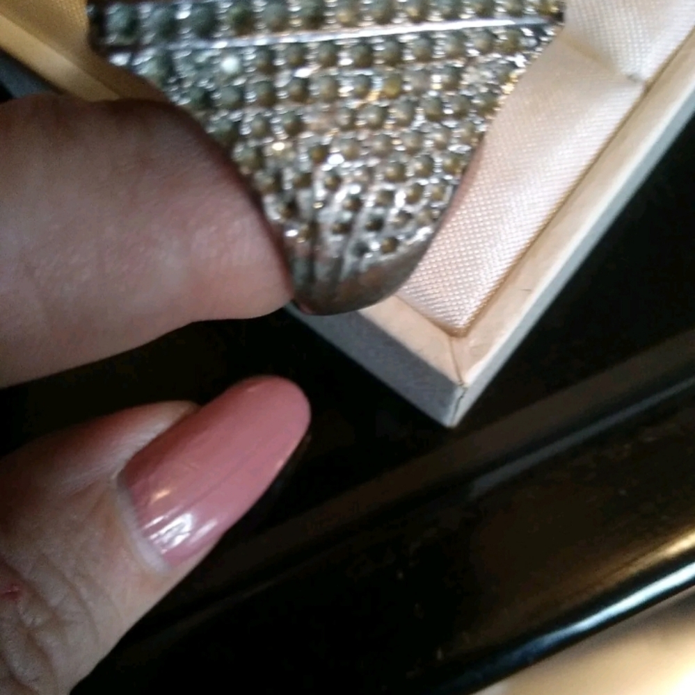 Huge vintage  dior ring size 7.5 1990s Y2k - Picture 3 of 7